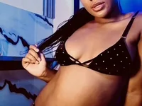 emii_brown's webcam live show