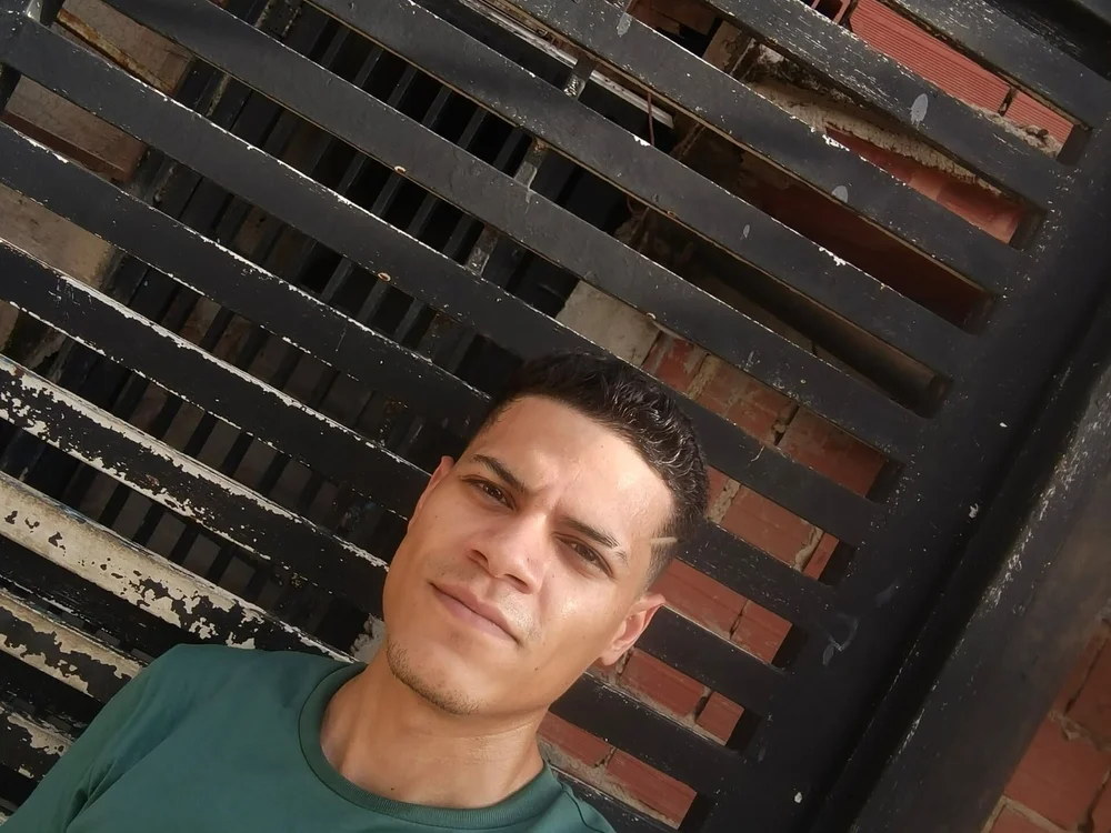 Manuelmou's Offline Chat Room