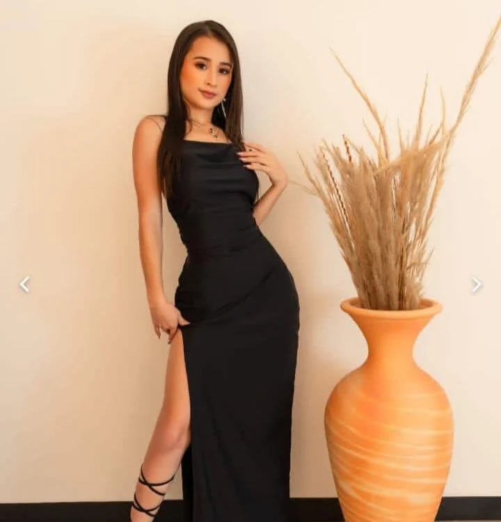 Ariana_blanco18's Offline XXX Chat