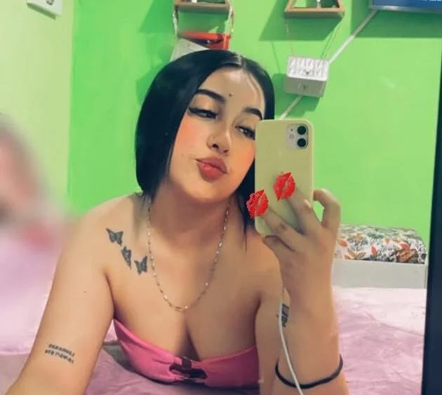 IvySanchez_Pinkn Offline XXX chat