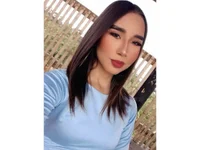 queen__violet webcam thumbnail