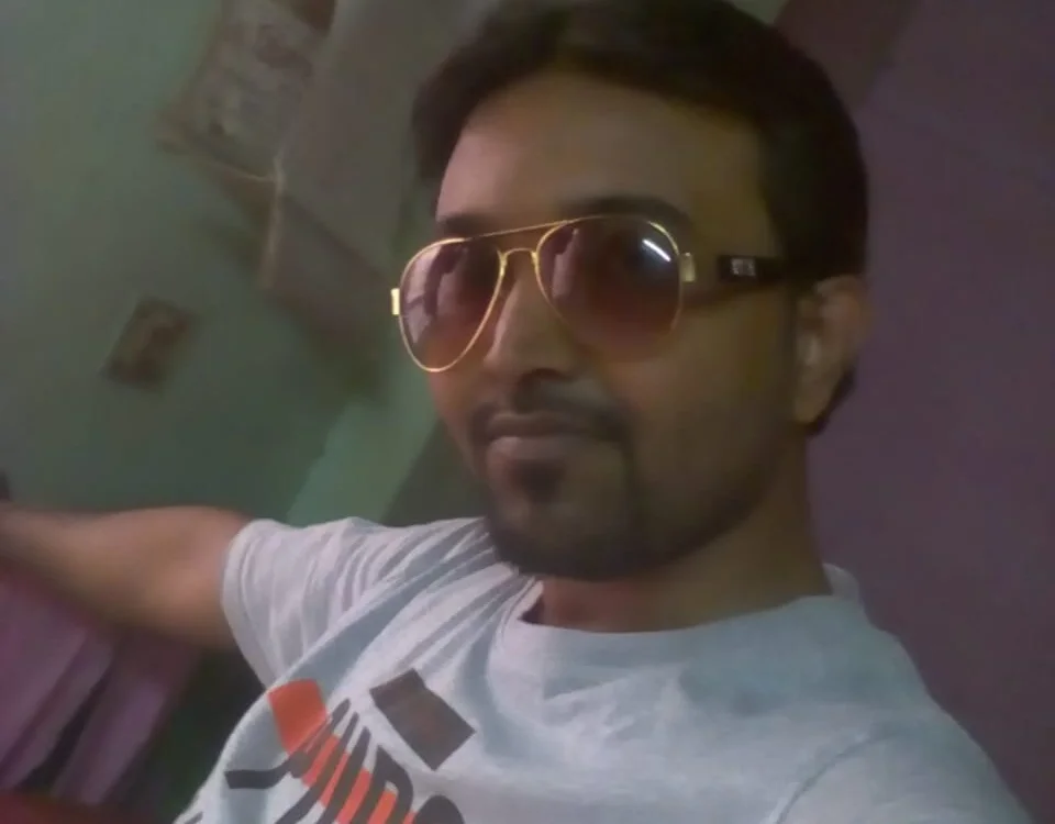 routh4450 Adlı Modelin Çevrimdışı XXX Sohbeti