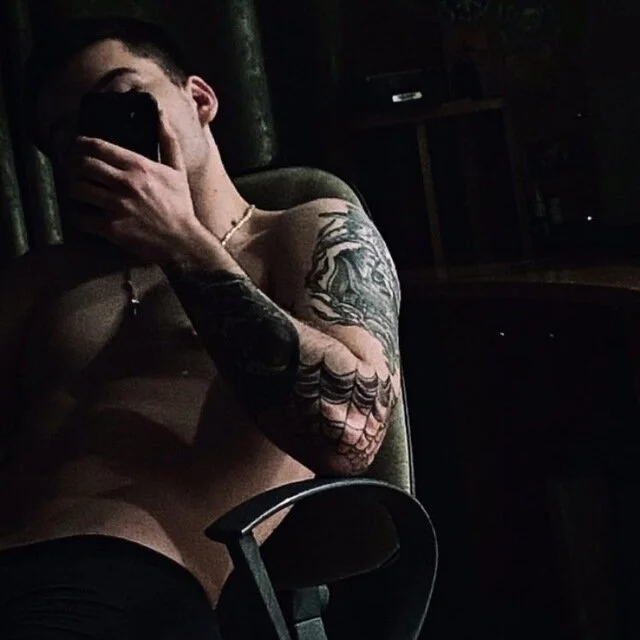 Alex_booso@xh Chat XXX Ngoại tuyến