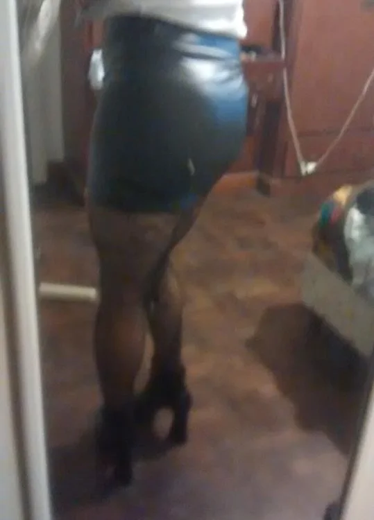 Dixypink's most recent online preview