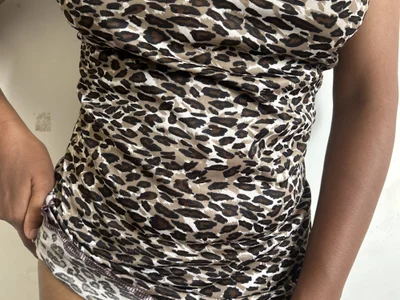 sexy-riyaa43 on StripChat