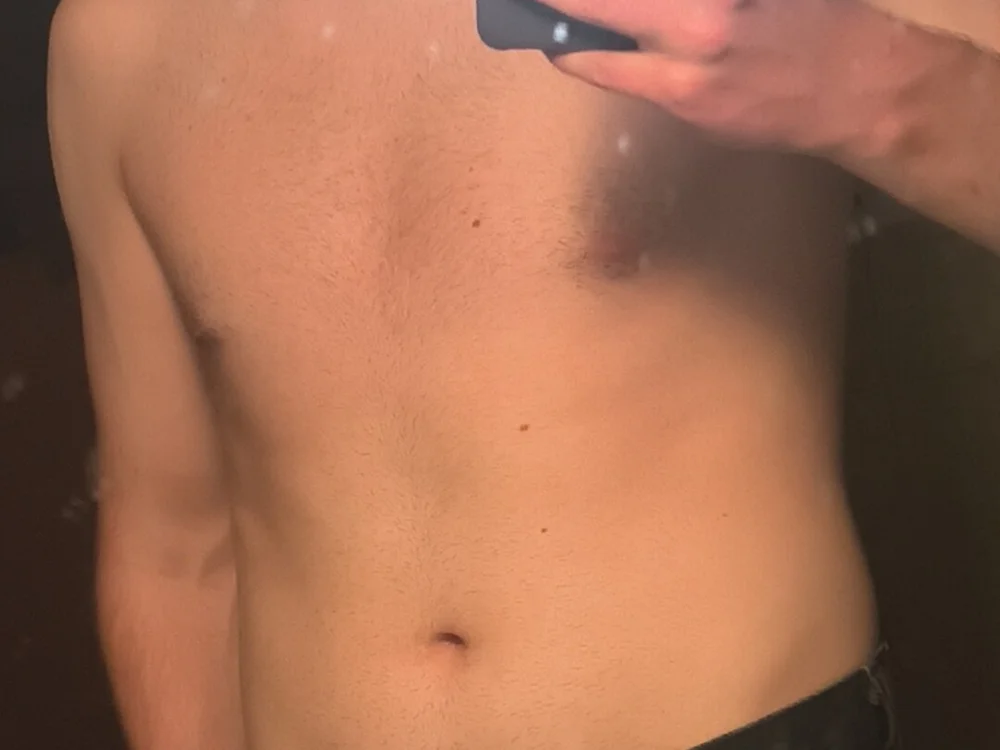 xhamsterlivelukas: офлайн-секс-чат