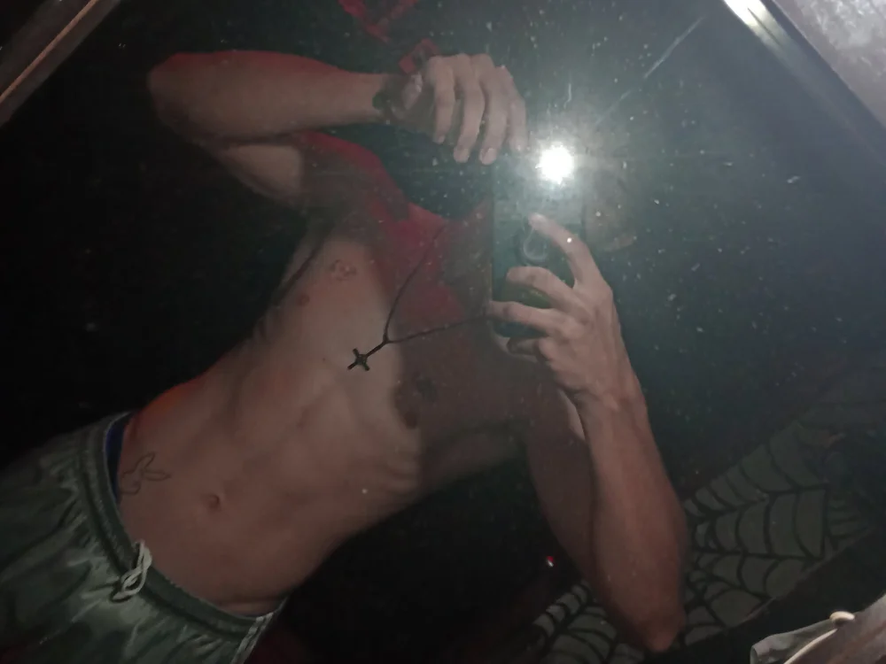 Mexxa_Hott অফলাইন XXX চ্যাট