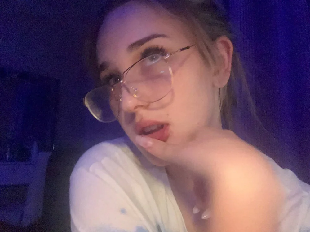 vi_Rus' Offline Chat Room