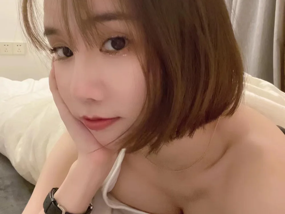 Miya_-'s Offline Chat Room