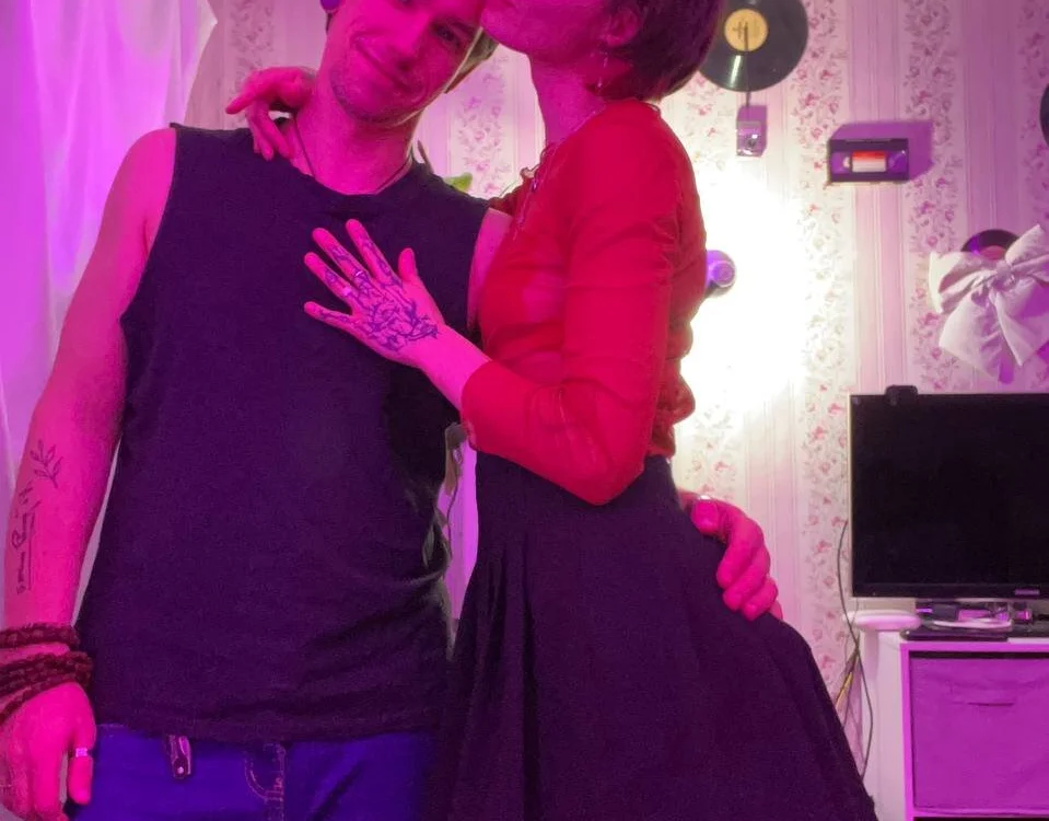 DulcieBendix's Offline XXX Chat