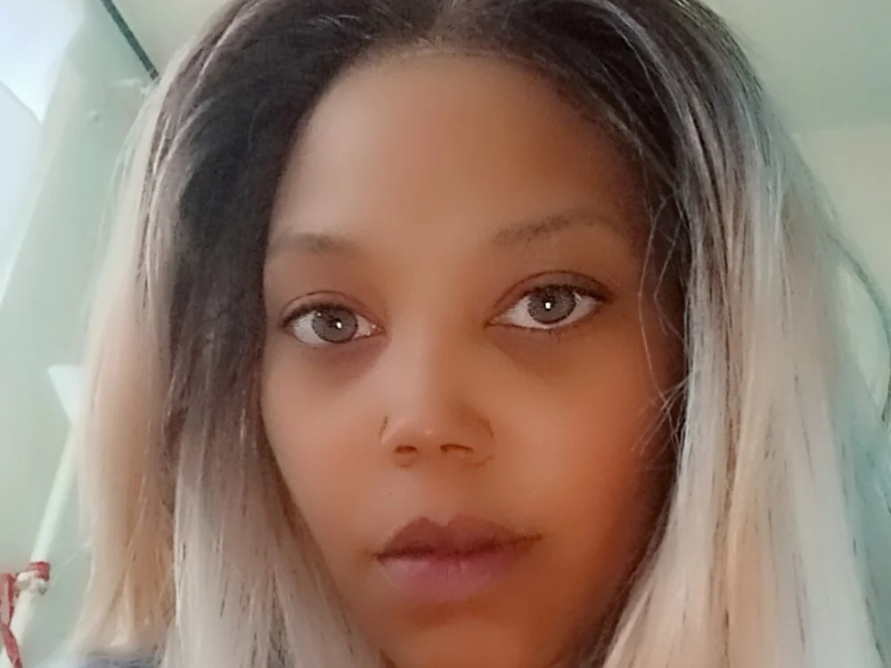 SITHANDRAH Chat XXX offline