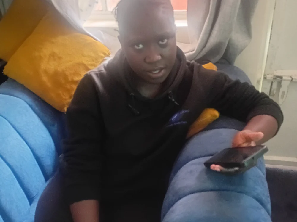 ongwe's Offline Chat Room
