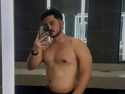 ThinHonesty0 Male Analtoys Strip Webcam
