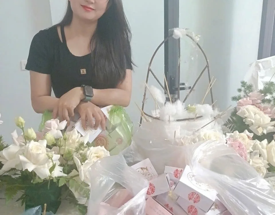 _3girl_ Chat XXX Ngoại tuyến