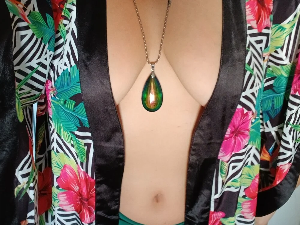 Lyvera: συνομιλία ΧΧΧ εκτός σύνδεσης