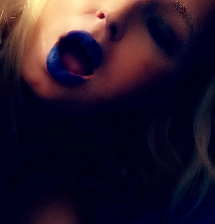 twopcmix's Offline XXX Chat