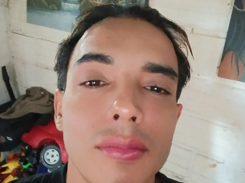 Jorgeandresbaby1 Offline XXX-Chat