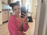 LynHaller Adlı Modelin Canlı XXX Sohbeti