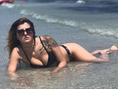 Bonny_25 - Girl 