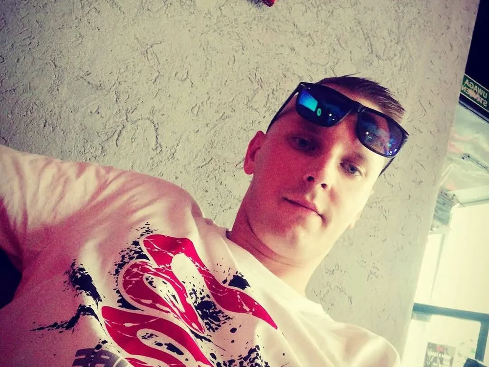 PolishBoy92h offline chatrum