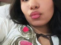 Chatroom XXX en direct de soffi_joness23