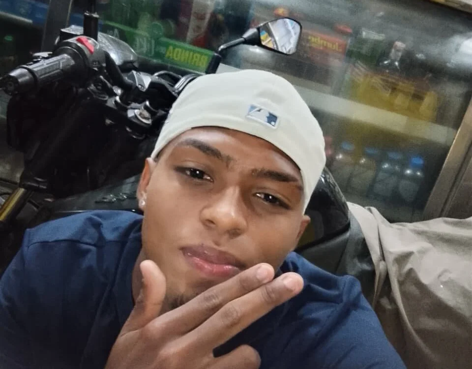 ห้องแชทออฟไลน์ของ Albeiro_bigdick