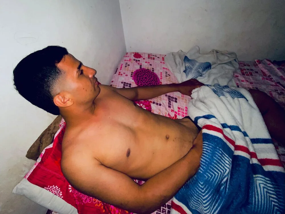 Chat XXX offline de luna_lovaa