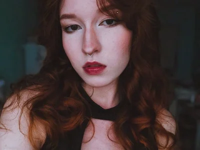 AngieHannay - Girl 