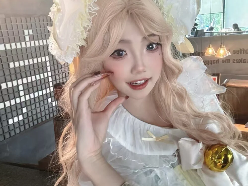 Chatroom XXX hors ligne de YB-001