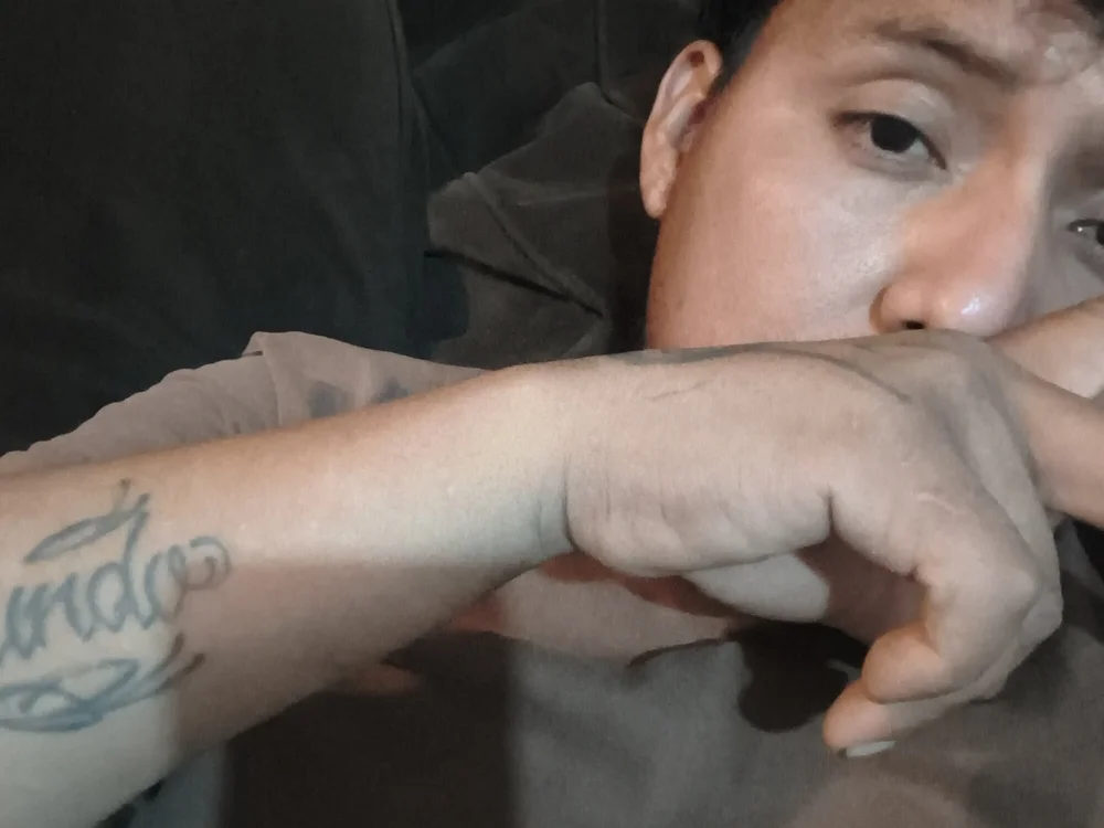 Junior664s' Offline Chat Room