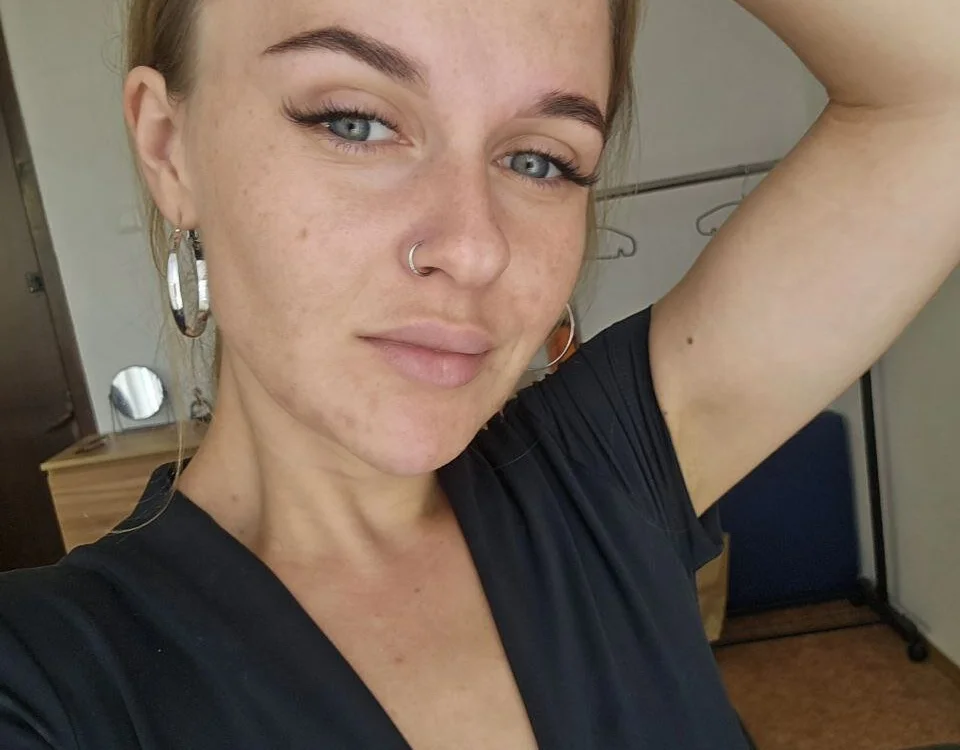 MaribelRiverr_'s Offline XXX Chat