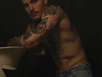 white_King9999 Live XXX-Chat