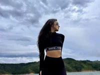 DannyCr_1: διαδικτυακό σόου στην κάμερα