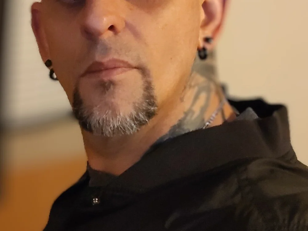 BrianSoDown offline chatrum