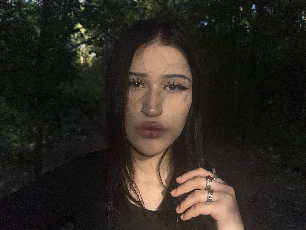 Kimberly_Roberts__ offline chatrum