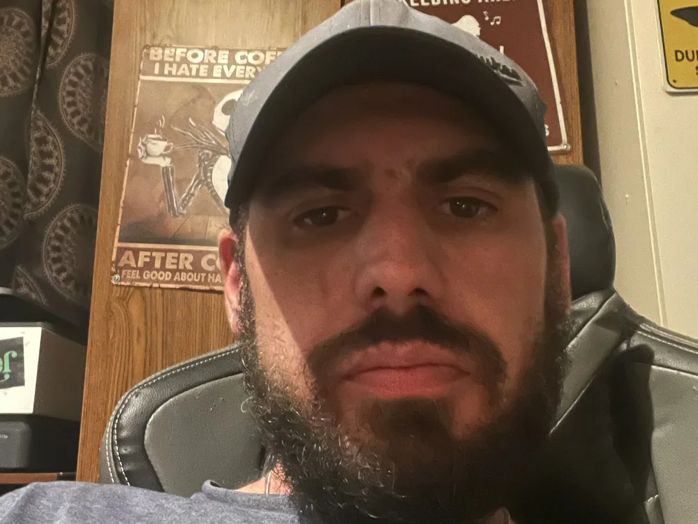 mattlk13 offline chatrum