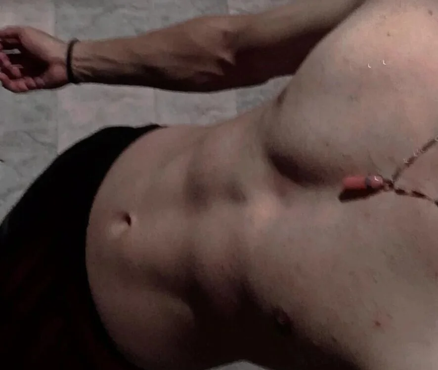 LouisOwOoo offline XXX-chat