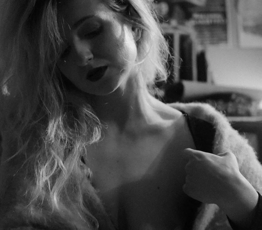 Chatroom XXX hors ligne de CamillaDreamer