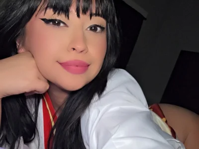 AriannaPenaxo - flashing