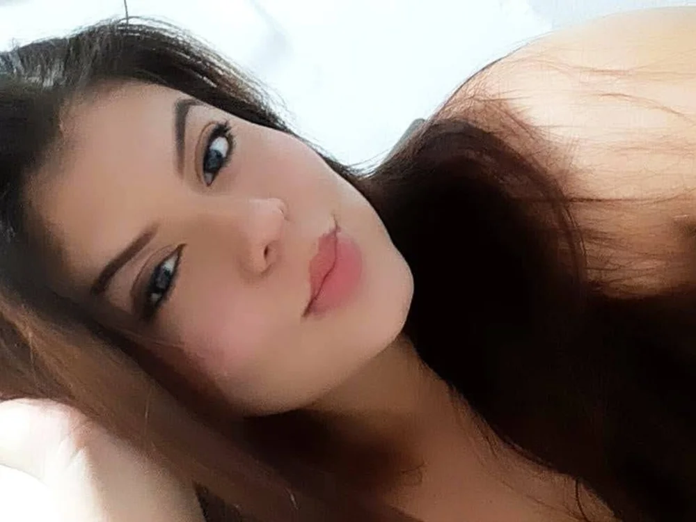 MadisonSoto's Offline XXX Chat