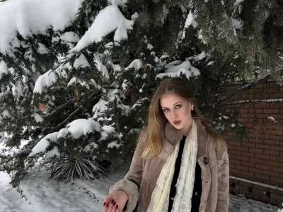 AngelHurt Female White Nude Webcam
