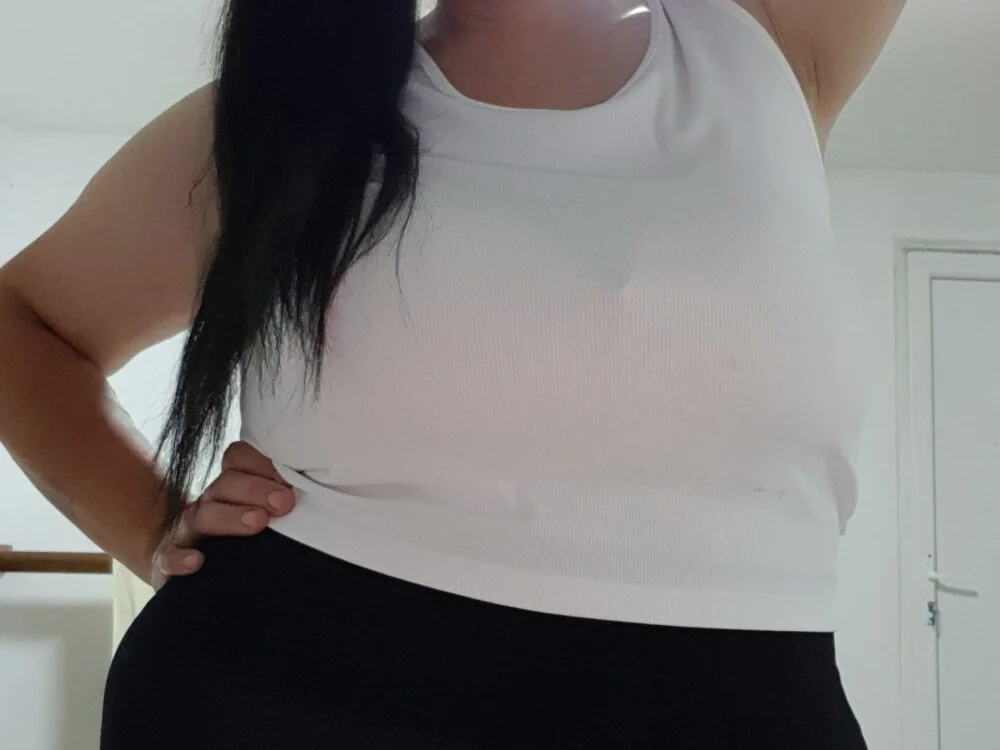 Mary_Hot_ Chat XXX offline