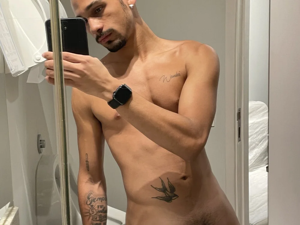 willlins Offline XXX-chat