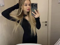 -RIVIERA-'s webcam live show