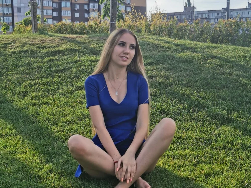 Offline chatovací místnost Melisssa__hot