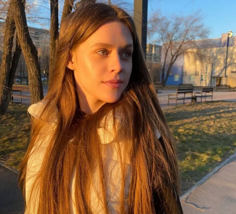 CyberLush's Offline Chat Room