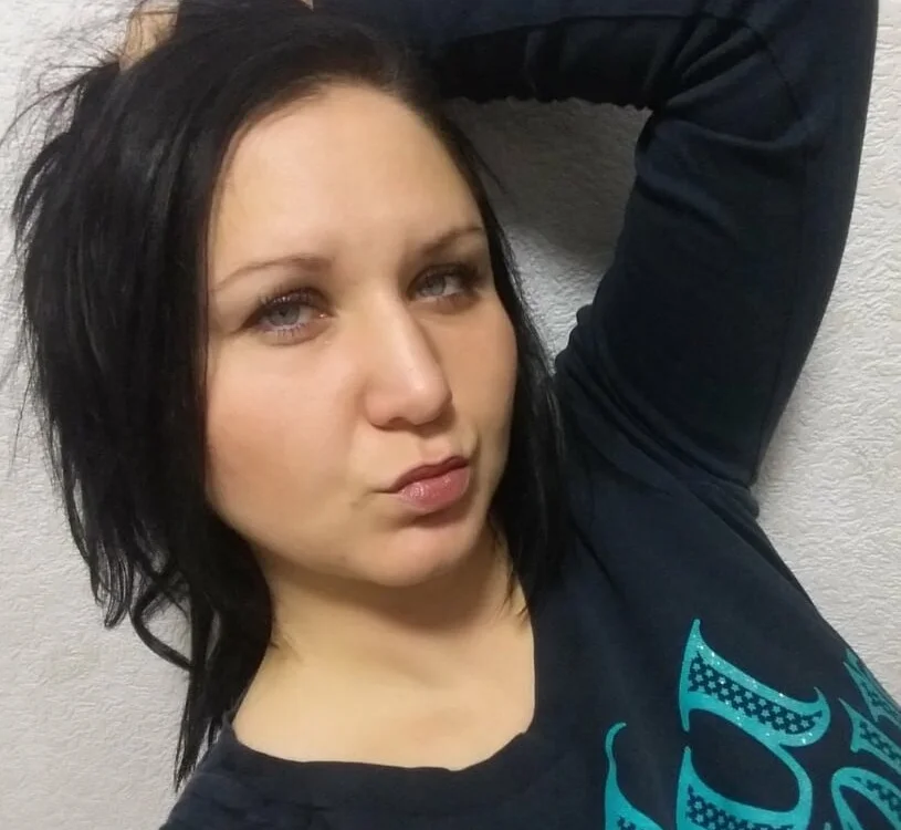 Holly_Bette offline XXX-chatje