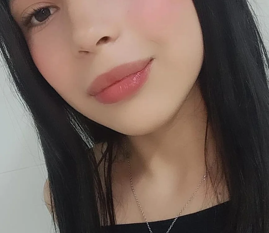 ashley_tiny Offline XXX-chat