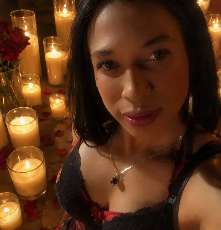 Franchesca_charet's Offline Chat Room