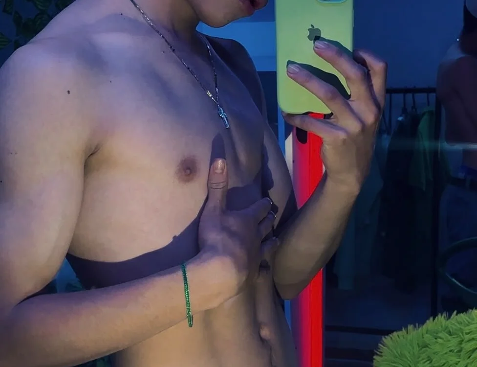 Pichersito Offline XXX-chat